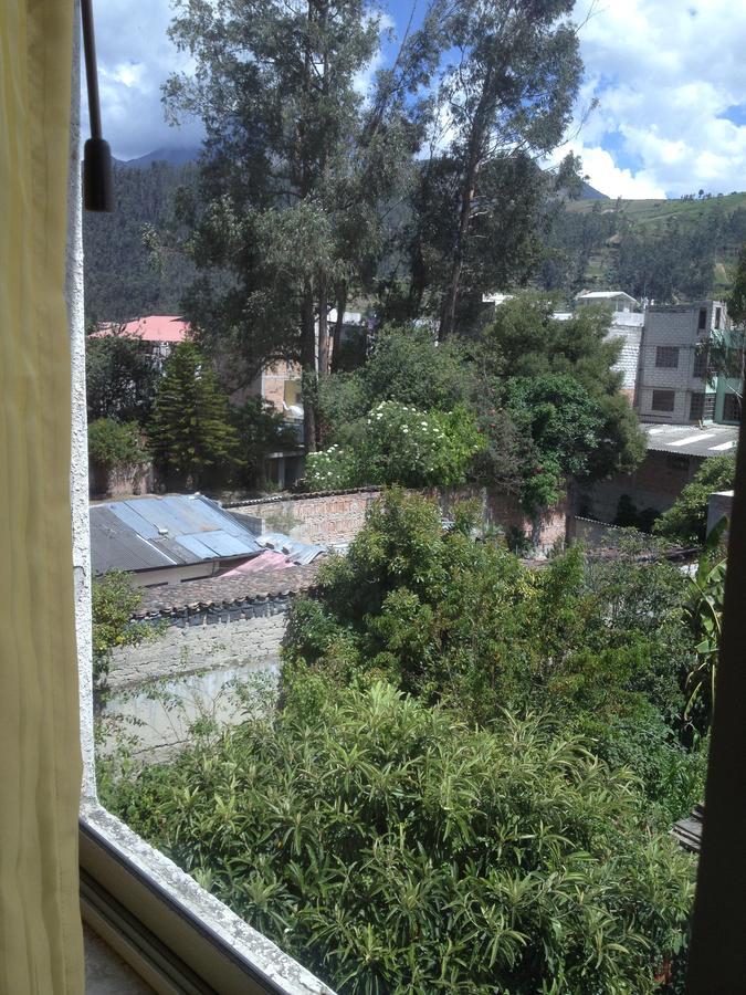 Samana Hostal Otavalo Exterior photo